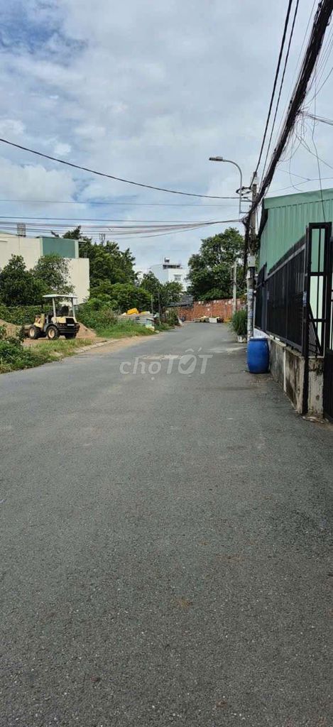 Cho thuê kho Hiệp Bình Chánh 275m² giá 30 triệu - Vị trí thuận lợi cho kinh doanh!