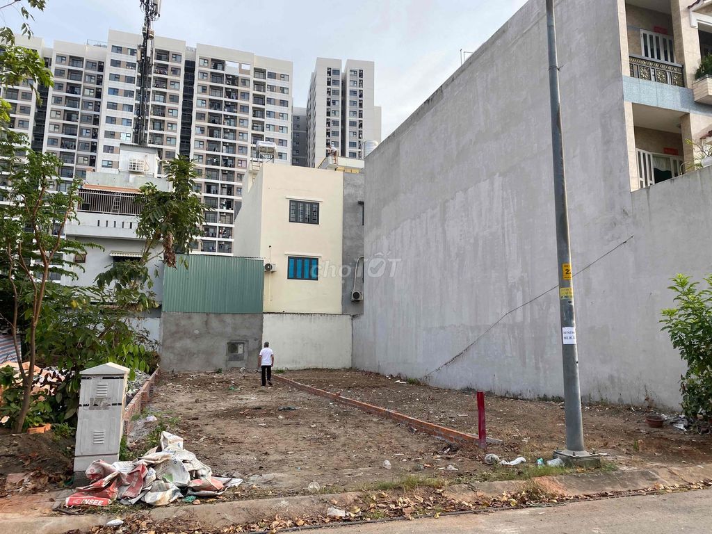 Đất trống 26-28 đường 2C Long Bình - Thủ Đức, 200m² giá 17 triệu - Gần Vinhome Grandpark!
