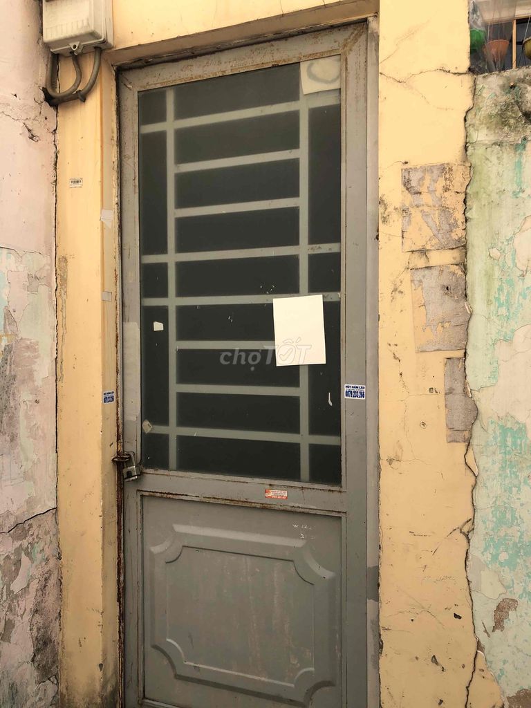 Nhà bán tại Quận 3, 26.5m² giá 4.05 tỷ - Tiện sửa chữa hoặc xây mới!