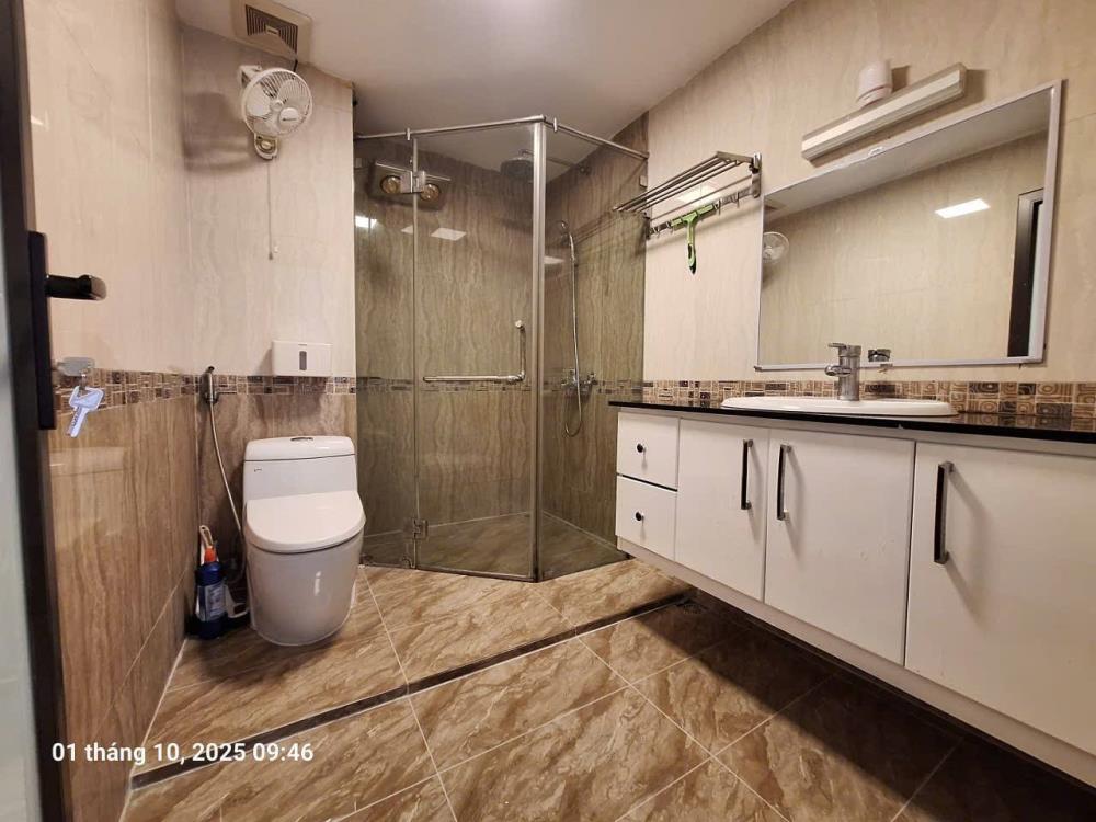 Chung cư Trần Đăng Ninh Cầu Giấy 76m² giá 6.3 tỷ - Tiện ích ngập tràn, sẵn sàng vào ở!