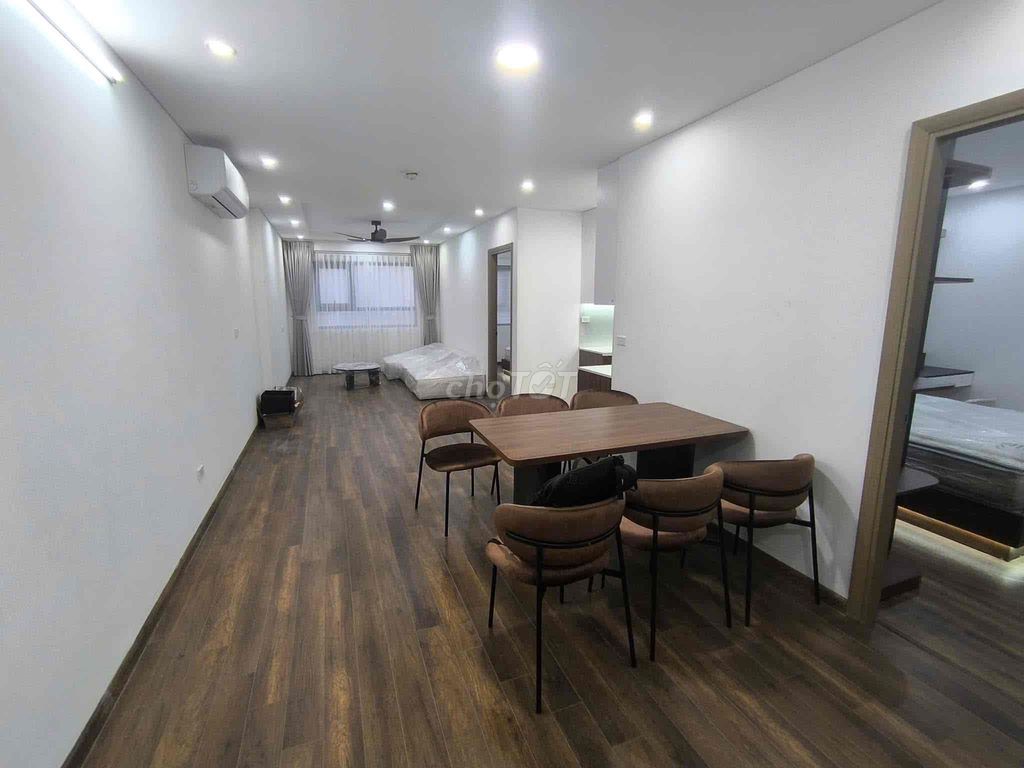 Căn hộ Giáp Nhị 115m² giá 14 triệu - Nhà mới 100%, đầy đủ tiện nghi!