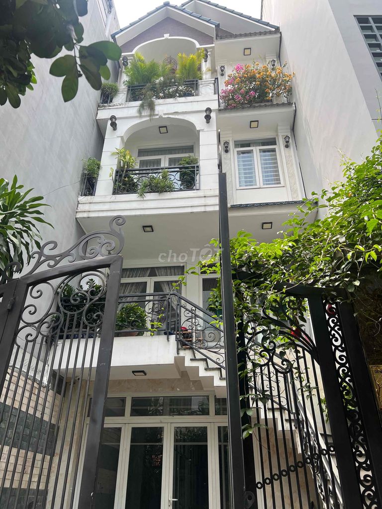 Cho thuê văn phòng tầng trệt 154m² tại Tân Bình - Gần sân bay Tân Sơn Nhất, giá chỉ 17 triệu!