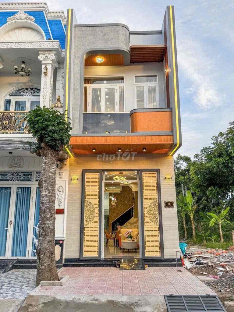 Nhà trệt lầu mới đẹp đường số 2 KDC Cửu Long - 56m² giá 3.75 tỷ - Tặng nội thất sang trọng!