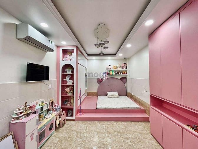 Nhà phố Trần Tuấn Khải, Quận 5, 73m² giá 16 tỷ - Đầu tư sinh lời ngay!