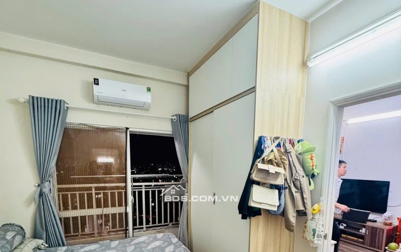 Căn hộ Screc Tower Quận 3 80m² giá thuê chỉ 12 triệu - Nội thất đầy đủ, vào ở ngay!