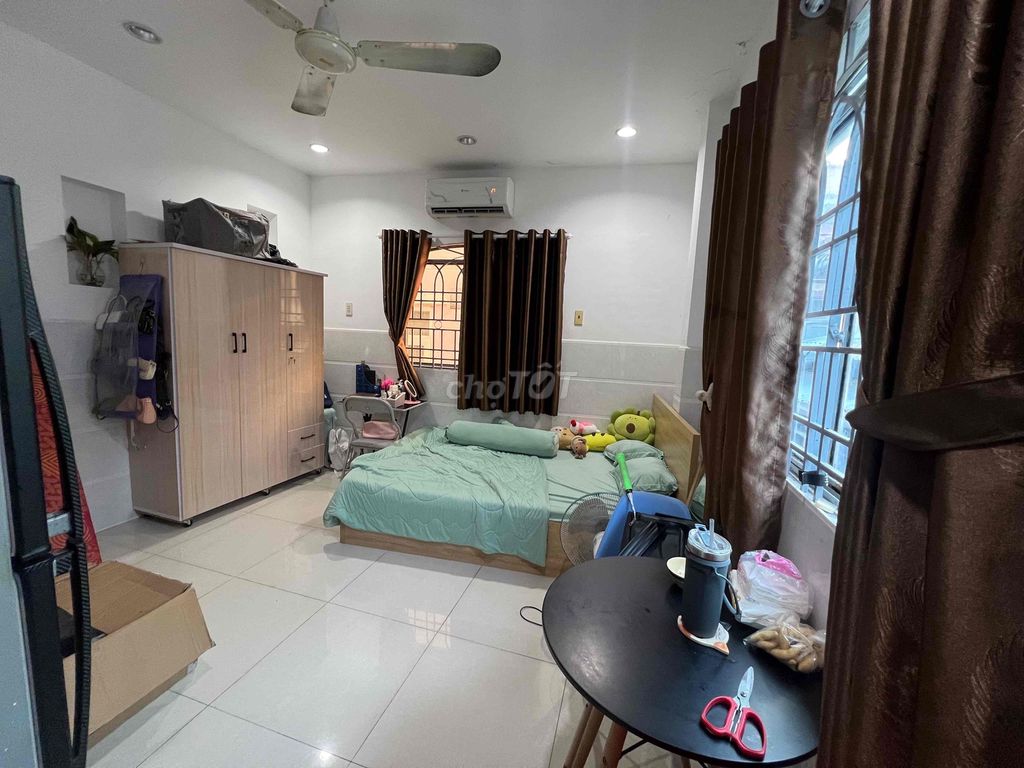 Phòng cho thuê full nội thất tại đường 3/2, Quận 10, 25m² - Sẵn sàng vào ở ngay!