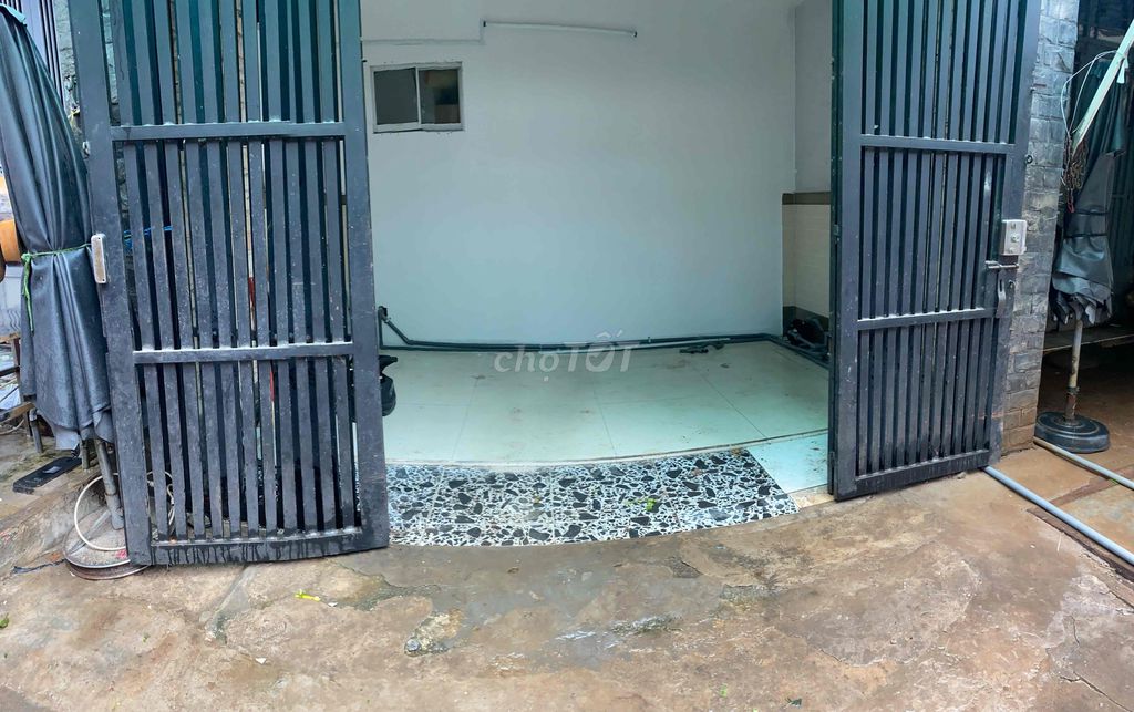 Mặt bằng Chợ Tân Phú 1 đường Nguyễn Thái Học 15m² giá 7 triệu - Mở cửa kinh doanh ngay!