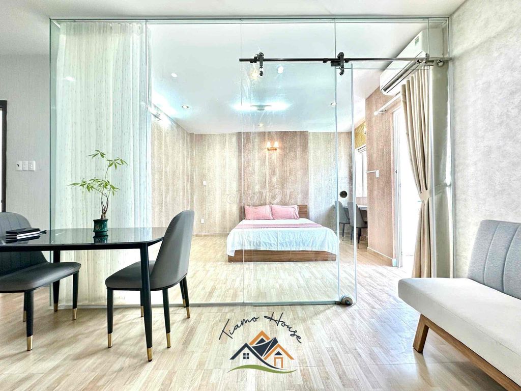 Căn hộ 1PN 55m² ngay Vòng xoay Dân chủ - Nội thất cao cấp, chỉ 9.5 triệu!