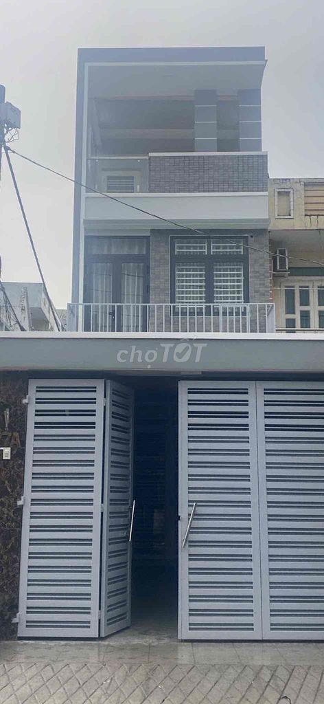 Nhà cho thuê mặt tiền đường số 6, Hiệp Bình Phước 100m² giá 21.5 triệu - Thích hợp kinh doanh!