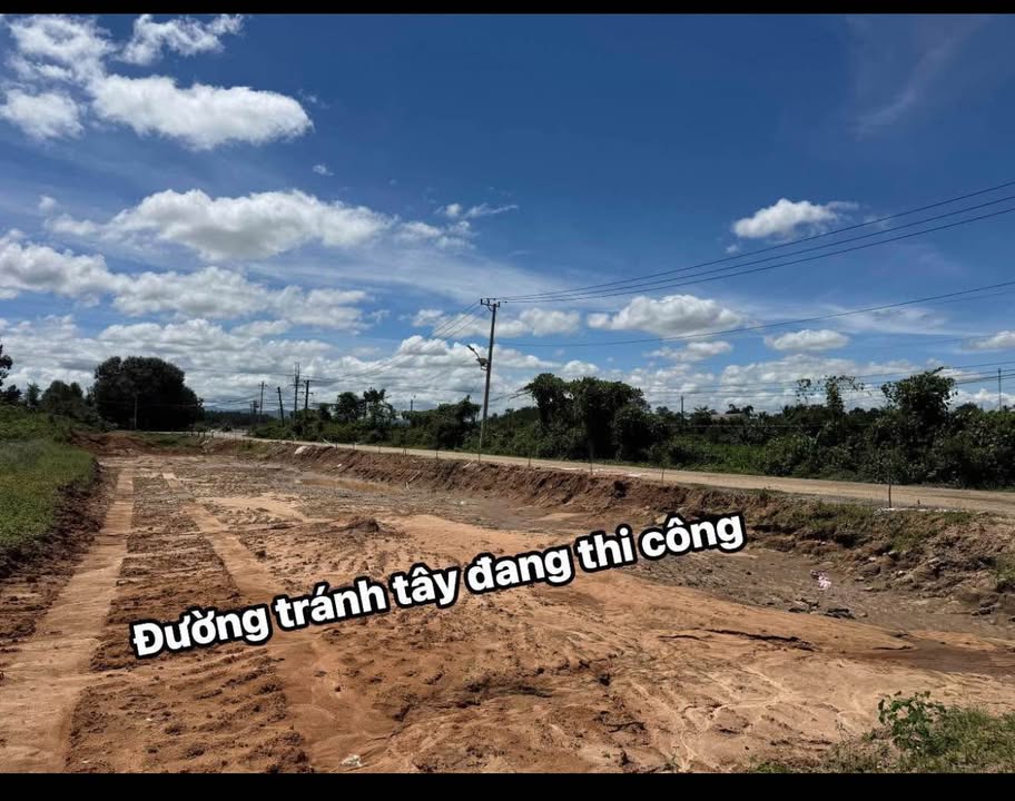 Đất tổ 1, phường Ngô Mây, TP Kon Tum 325m² - Hướng Tây Bắc, giá tốt thương lượng!