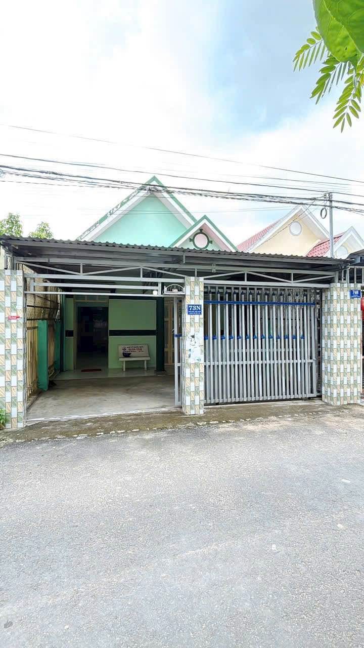 Nhà mặt tiền Nhơn Thạnh, Bến Tre 117m² giá 1.6 tỷ - Kinh doanh thuận lợi!