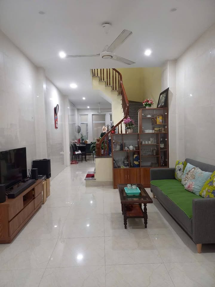 Nhà phân lô Thụy Phương, Bắc Từ Liêm 62m² giá 12 tỷ - Đường rộng ô tô tránh thoải mái!