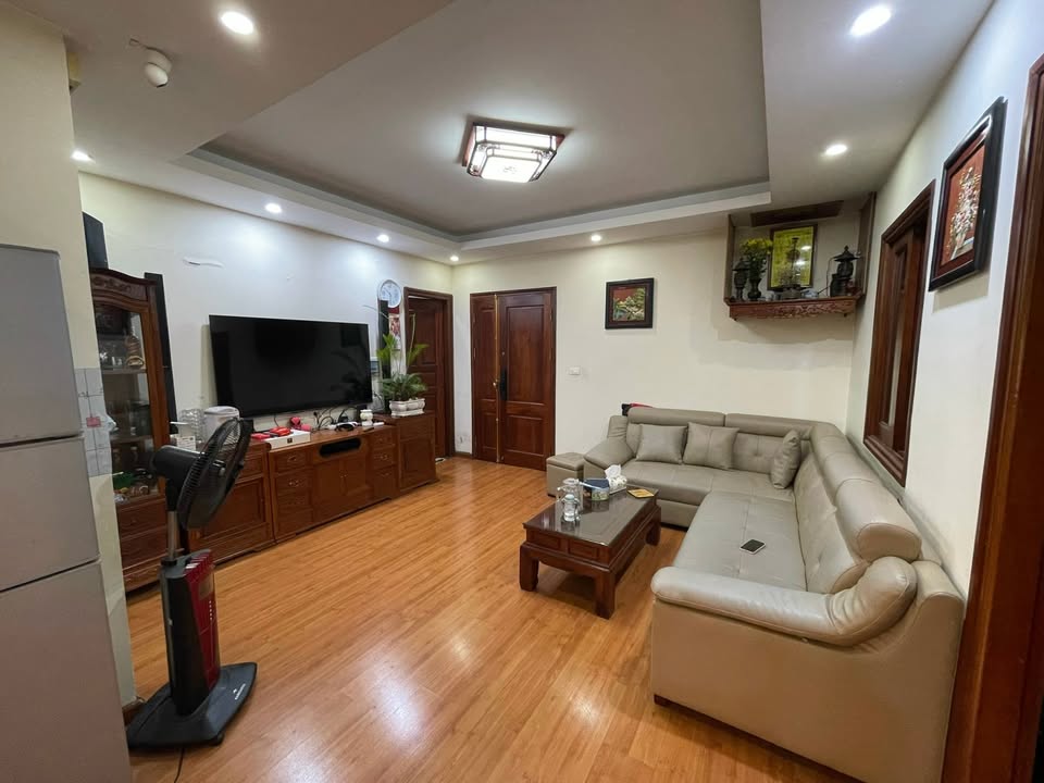 Căn hộ cho thuê 90m² tại CT1B1 KĐT Xa La, chỉ 13 triệu - Full nội thất, view đẹp!