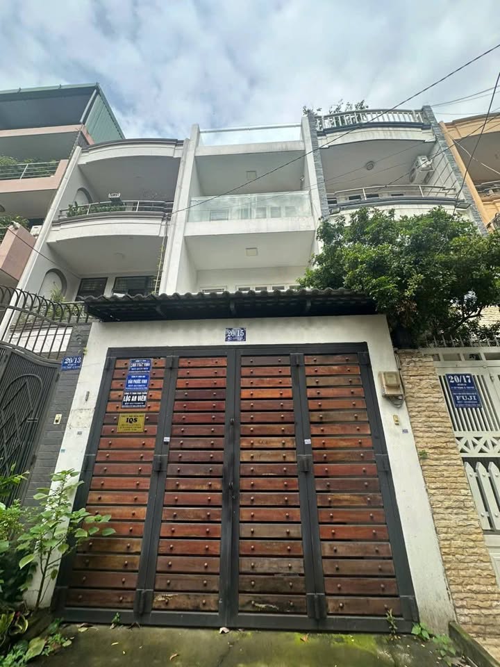 Nhà cho thuê hẻm 12m Lê Trọng Tấn 76m² giá 17.5 triệu - Tiện ích đa dạng!