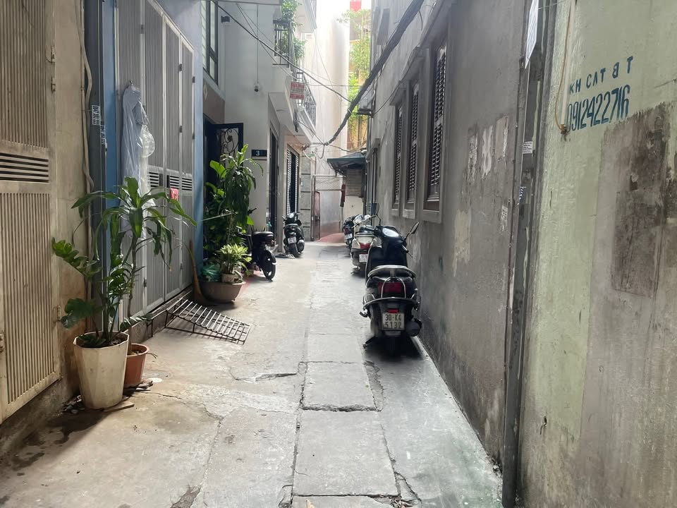 Nhà 2 tầng mặt tiền 7.5m tại Kim Ngưu 73m² giá 16.8 tỷ - Sổ đỏ chính chủ!