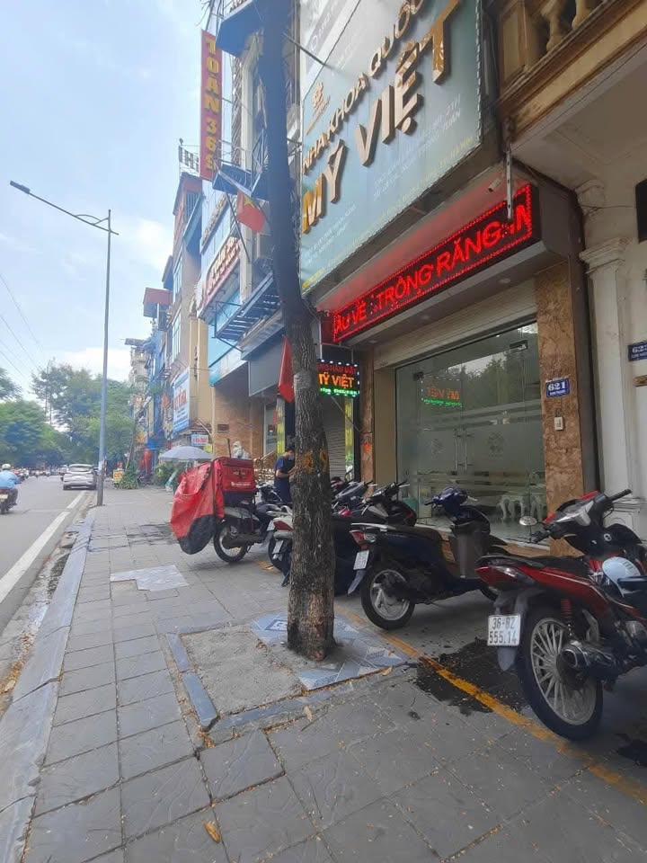 Nhà mặt phố Kim Ngưu, quận Hai Bà Trưng, 70m² giá 30 tỷ - Mặt tiền kinh doanh sầm uất!