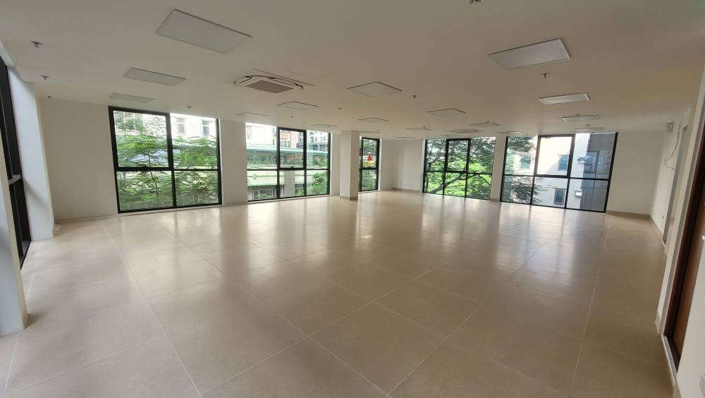 Sàn văn phòng cho thuê tại Ngụy Như Kon Tum, 120m² - Giá chỉ từ 25 triệu/tháng!
