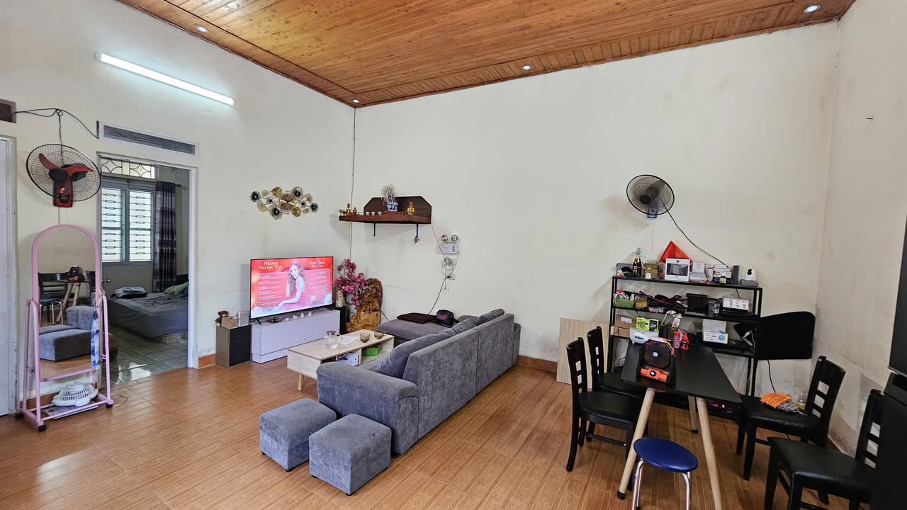 Nhà riêng đường Hoàng Sào, Lào Cai 132m² giá 1.25 tỷ - Phù hợp cho gia đình trẻ!