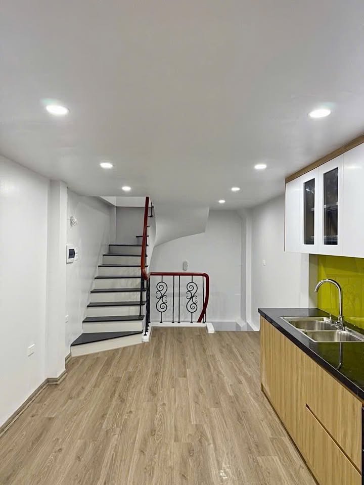 Nhà riêng Tôn Đức Thắng Đống Đa 23m² giá 6.85 tỷ - Thiết kế tối ưu 6 tầng