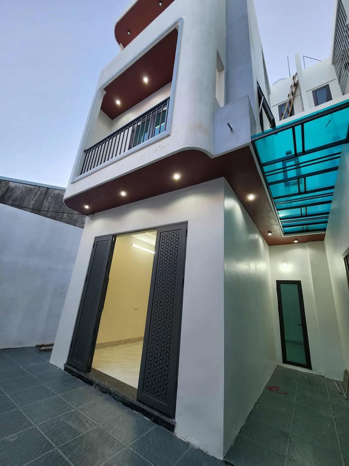 Nhà 3 tầng lô góc đường Nguyễn Bính, 50.7m² chỉ 1.95 tỷ - Thiết kế hiện đại, sẵn sàng ở ngay!