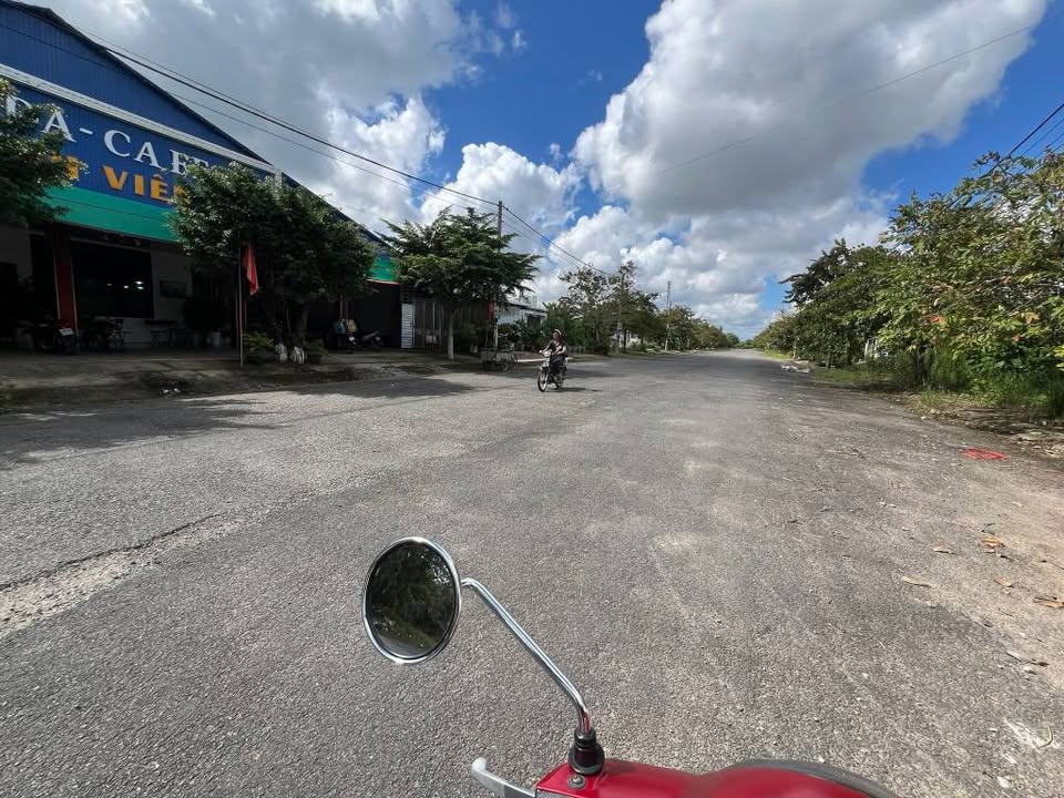 Nhà 1 Trệt 1 Lầu Đường Phan Văn Xoàn, Phường Tân Xuyên, Cà Mau - Vị trí siêu đẹp, giá thỏa thuận!