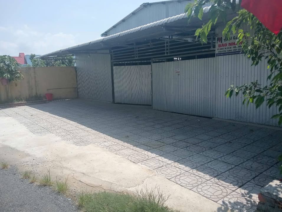 Đất nền 1760m² đường Hoàng Văn Thụ, Cà Mau - Bán gấp chỉ 5 tỷ!