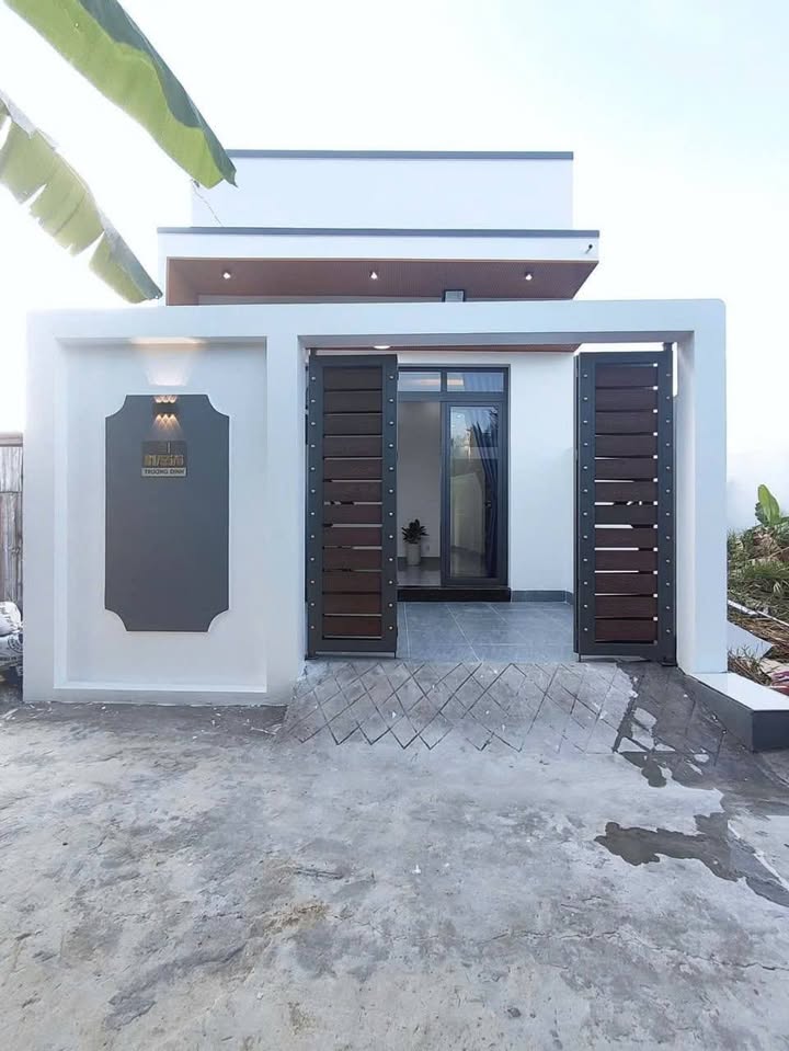 Nhà mới hoàn thiện hẻm ô tô Trương Định, An Bình 95m² giá 1.45 tỷ - Dọn vào ở ngay!