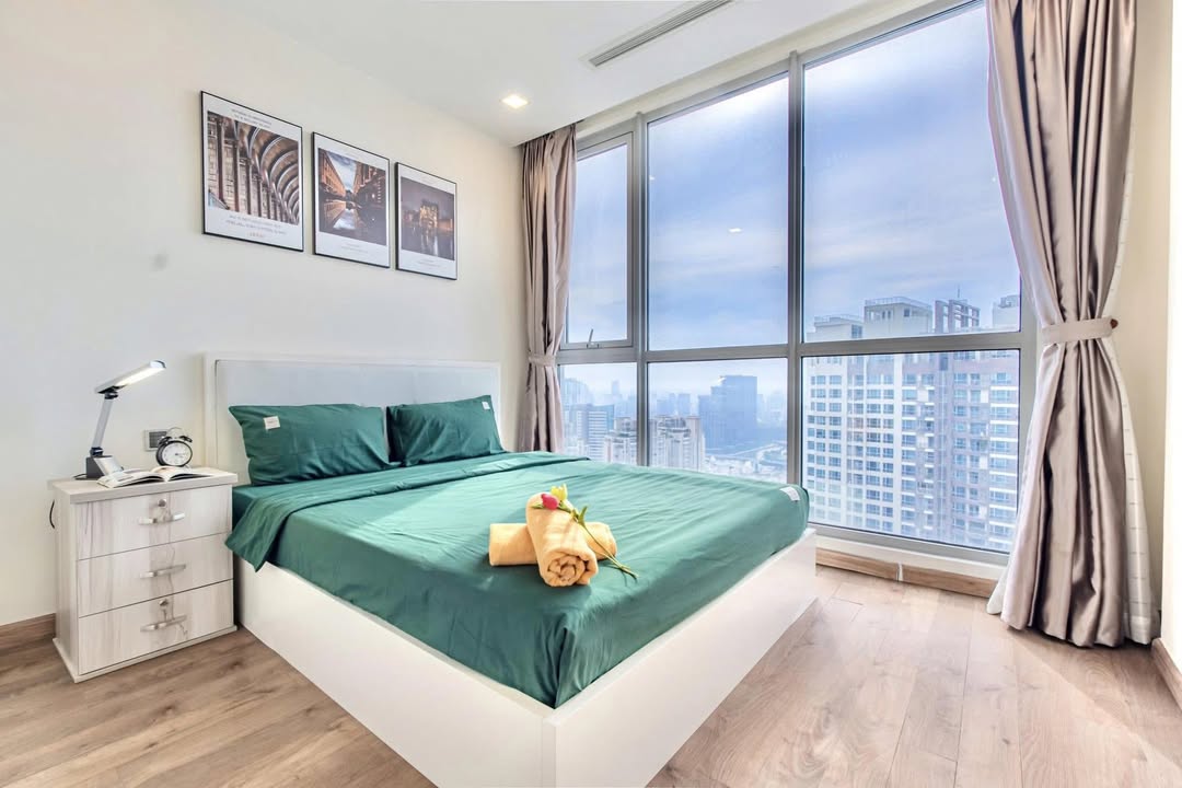 Căn hộ 2PN Vinhomes Central Park 73m² giá 8.1 tỷ - View thoáng mát