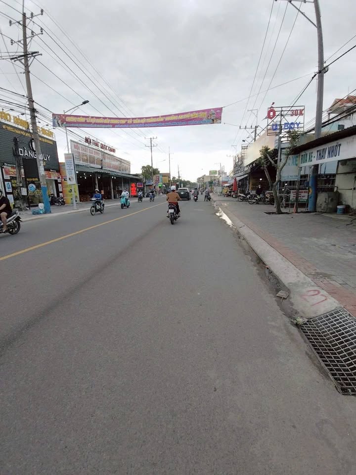 FrontHouse mặt tiền đường 22/12, An Phú, 275m² giá 17 tỷ - Cơ hội đầu tư sinh lời!