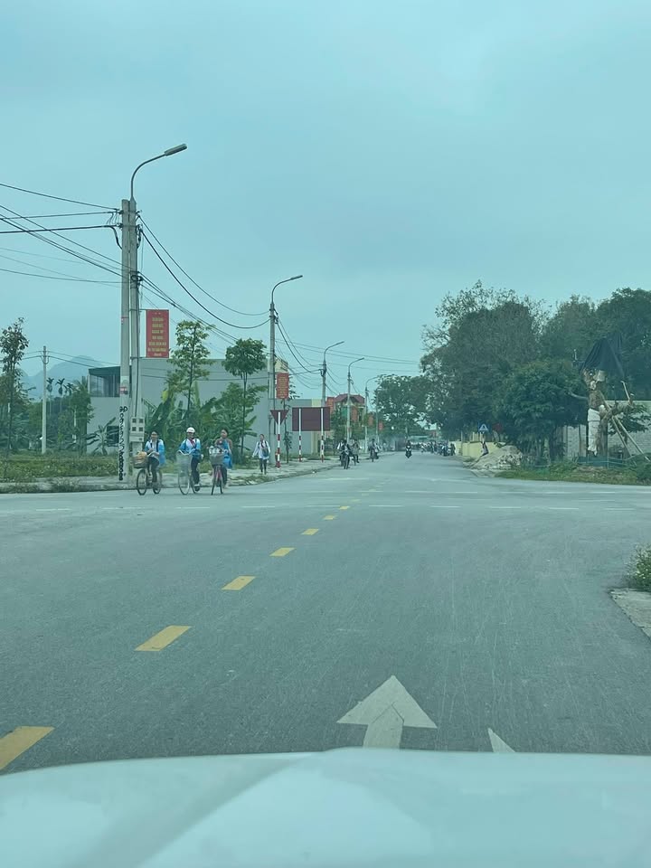 Đất nền Đông Phú, Đông Sơn 120m² giá 1.4 tỷ - Đối diện trường học, kinh doanh thuận lợi!