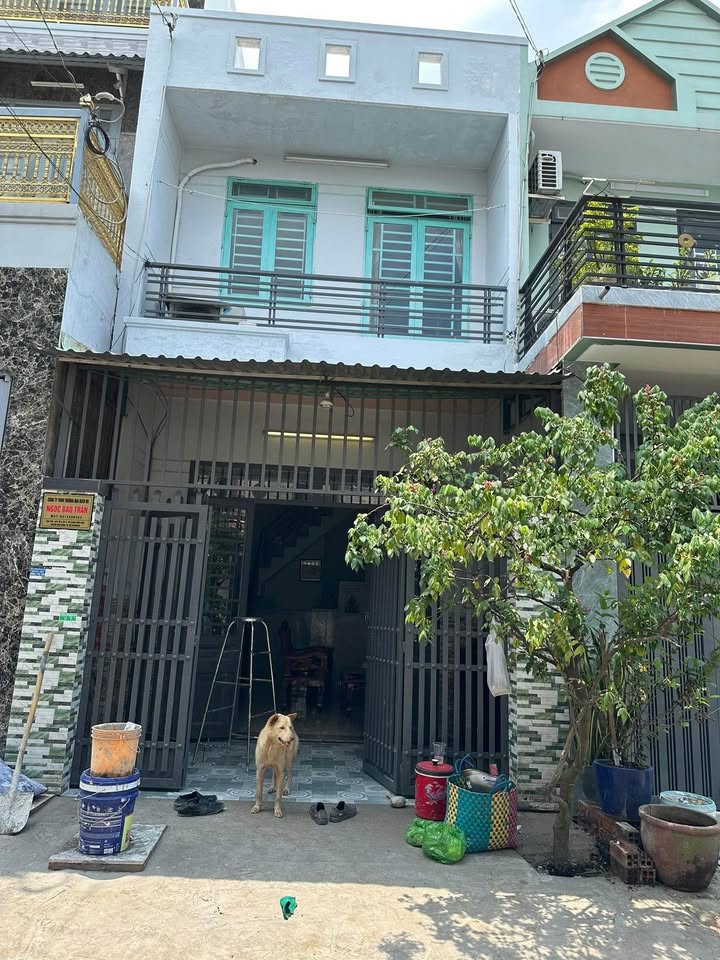 Nhà nguyên căn cho thuê tại xã Xuân Thới Sơn 40m² - Giá chỉ 4 triệu/tháng!