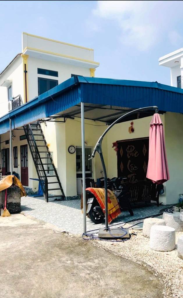 Nhà cấp 4, 2 tầng tại phường Lưu Kiếm, 117m² giá chỉ 2 tỷ - Cơ hội sở hữu ngay!