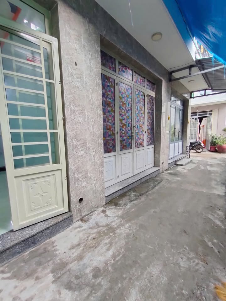 Nhà 1 trệt 1 lầu tại Tân Kim, Cần Giuộc 36m² giá 1.4 tỷ - Nội thất tặng kèm!