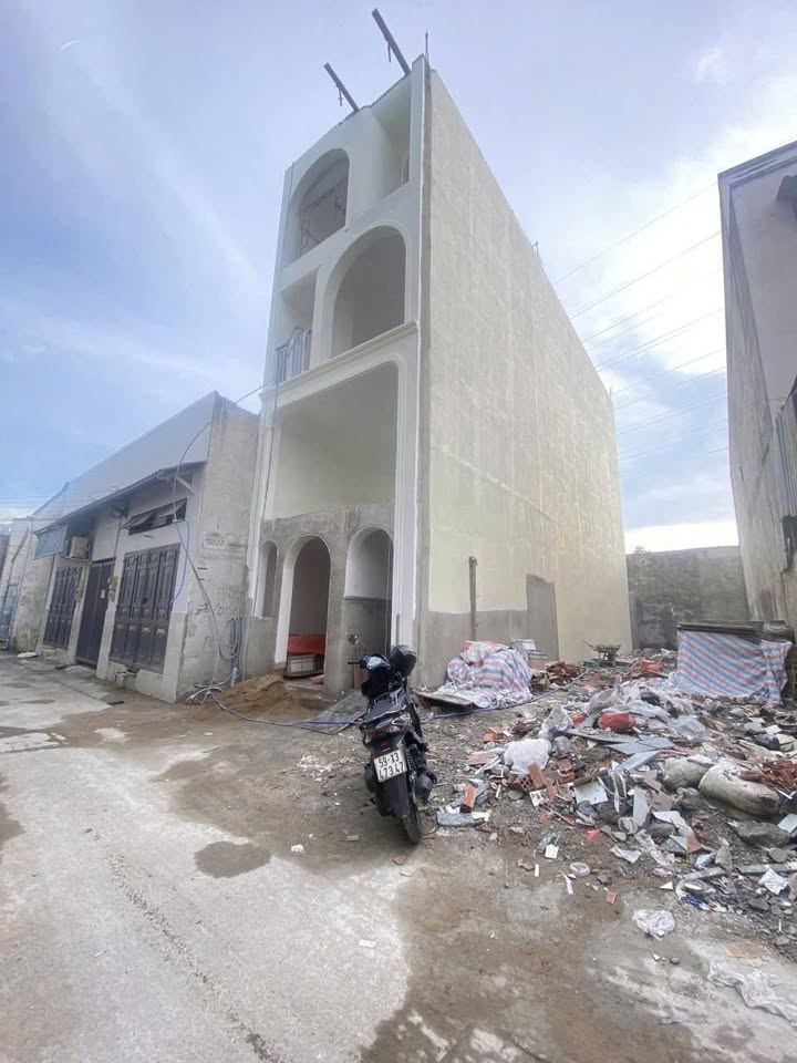 Lô đất hẻm ô tô đường 16 Linh Trung 80m² giá 5.5 tỷ - Đầu tư sinh lời ngay!