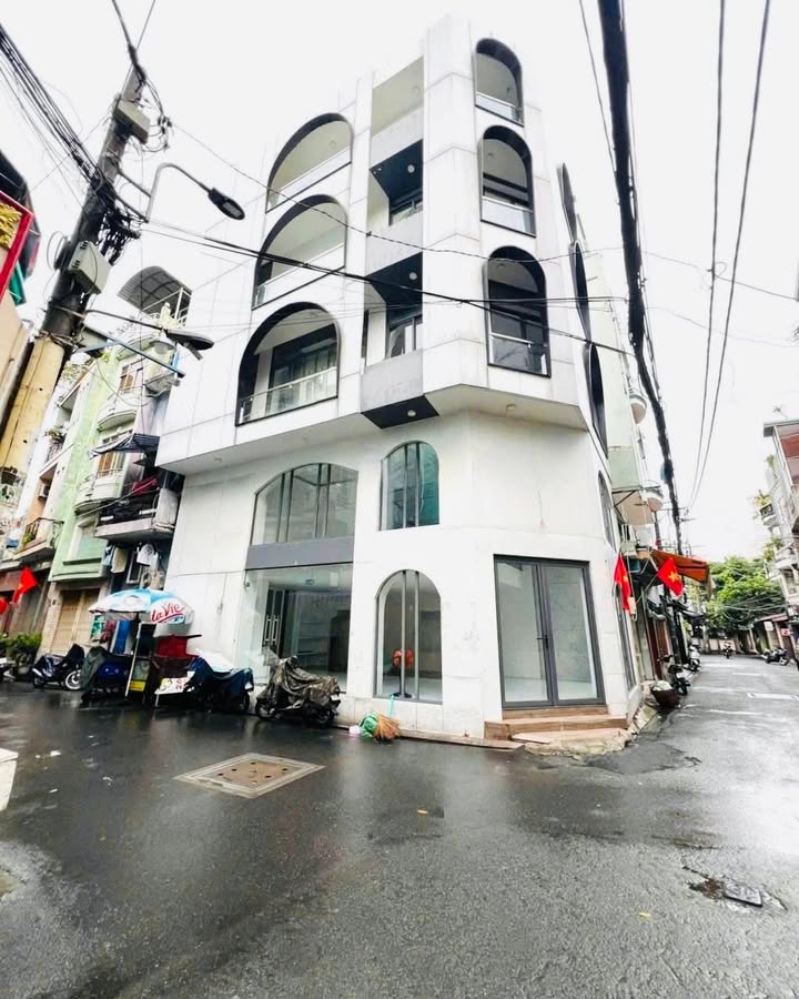 Nhà nguyên căn cho thuê mặt tiền hẻm Lê Văn Sỹ, Phú Nhuận 65m² - Kinh doanh tự do!