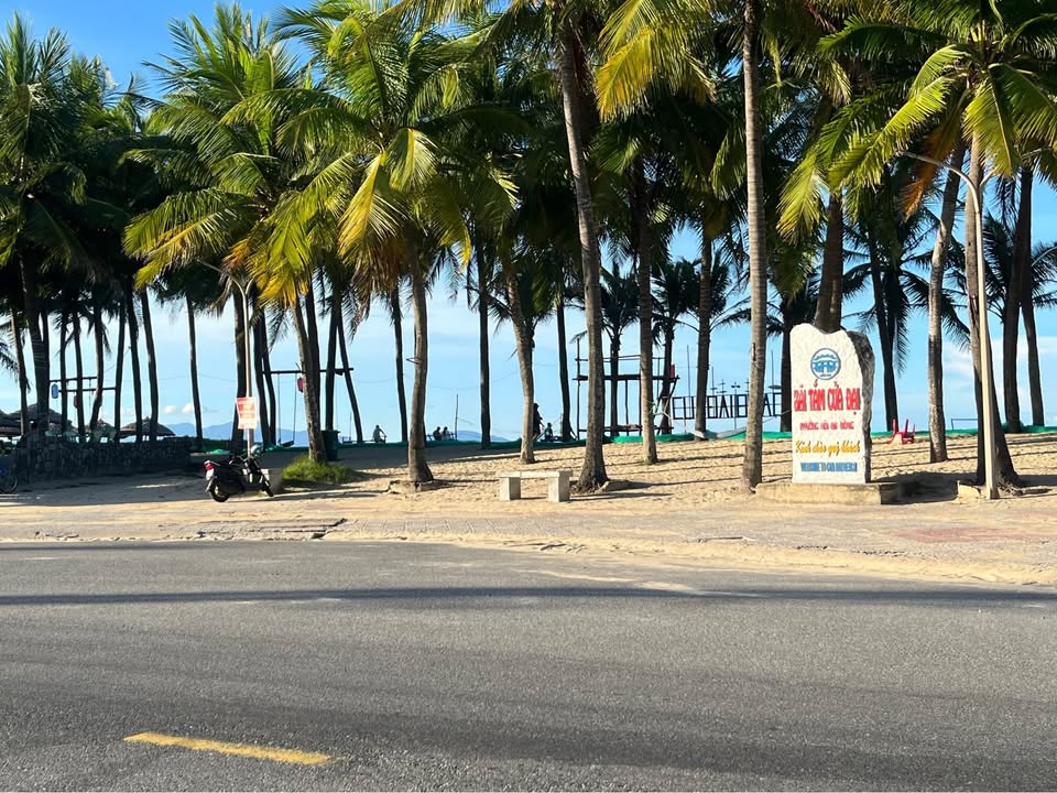 Lô đất 3 mặt tiền Lê Nhân Tông Hội An 1000m² - Đầu tư sinh lời lý tưởng!