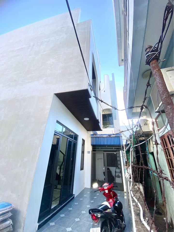 Nhà 3 tầng Tô Hiến Thành 45m² giá 1.95 tỷ - Thiết kế hiện đại, tặng full nội thất!