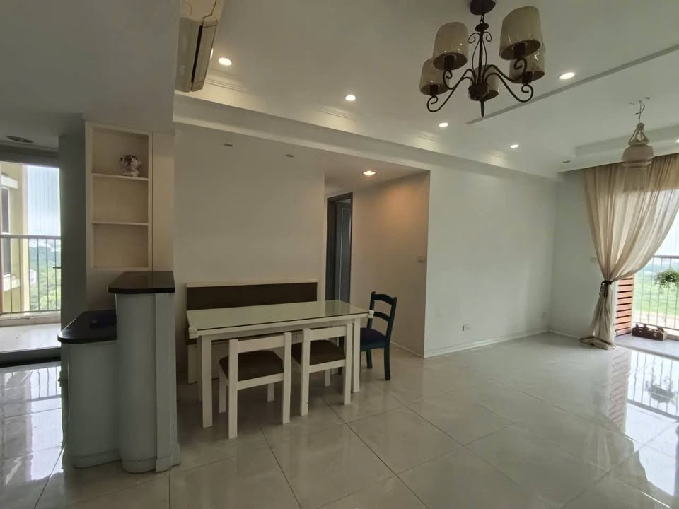 Căn hộ Rừng Cọ Hưng Yên 92m² giá 4.5 tỷ - Nhà đẹp, đầy đủ tiện nghi!