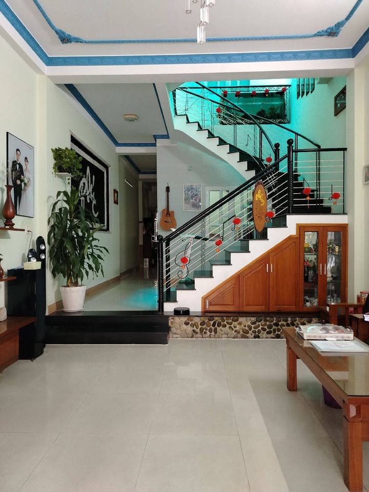 Nhà mặt tiền Phạm Văn Bạch - Nguyễn Hanh, Hải Châu 90m² giá 9 tỷ - Đầu tư sinh lời ngay!