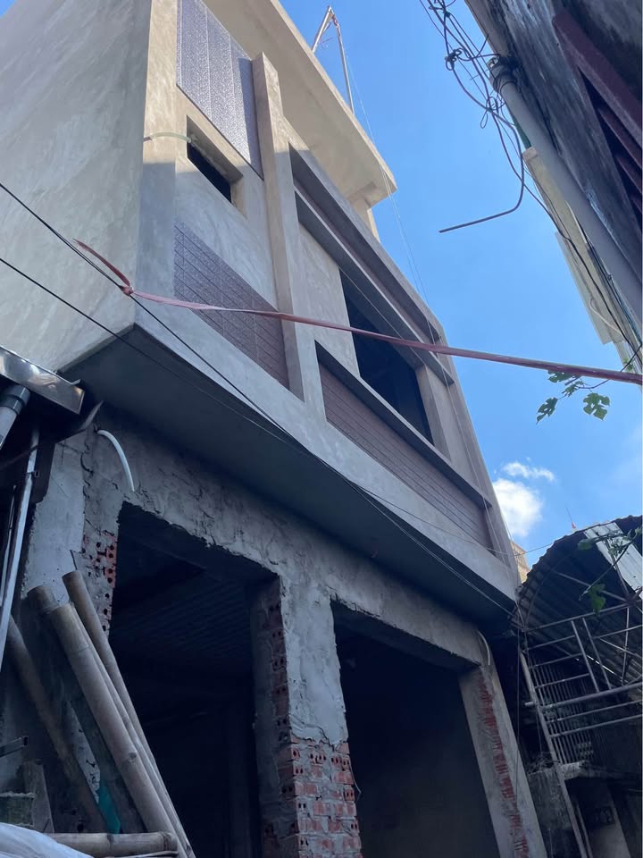 Nhà 3 tầng Phú Khánh, Thái Bình 35m² chỉ 1.5 tỷ - Gần trung tâm thuận tiện!