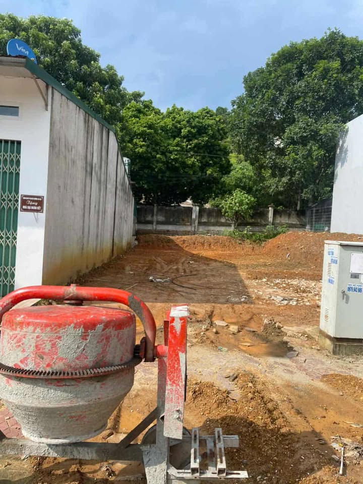 Lô đất tái định cư Đền Cấm, đường Tố Hữu, 90m² giá chỉ 1.7 tỷ - Cơ hội đầu tư hấp dẫn!