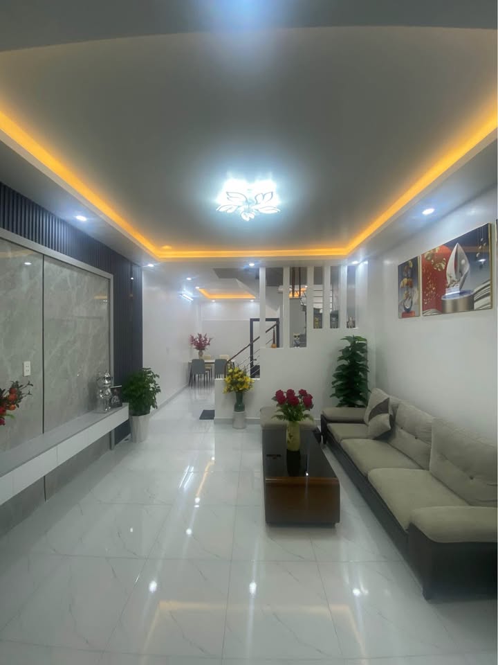 Nhà 3 tầng Đa Phúc Dương Kinh 44m² giá chỉ 2.25 tỷ - Mặt đường ô tô tránh nhau!