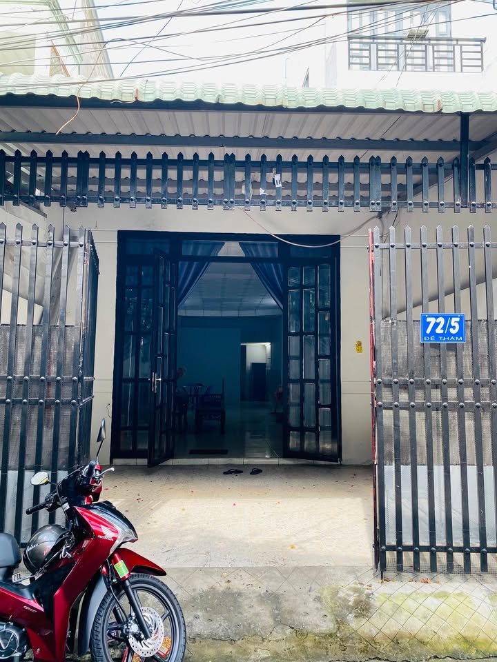 Nhà riêng hẻm 72 Đề Thám 102m² giá 8.2 tỷ - Sổ hồng hoàn công chính chủ!