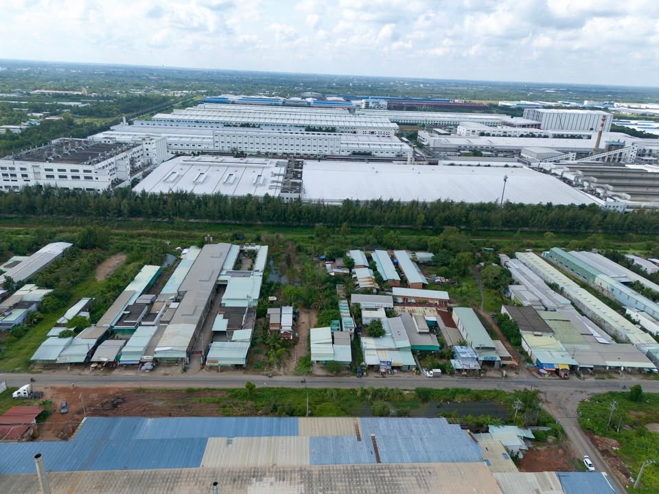 Đất thổ cư 180m² KCN Long Giang, Tiền Giang giá 1.8 tỷ - Đầu tư sinh lời ngay!