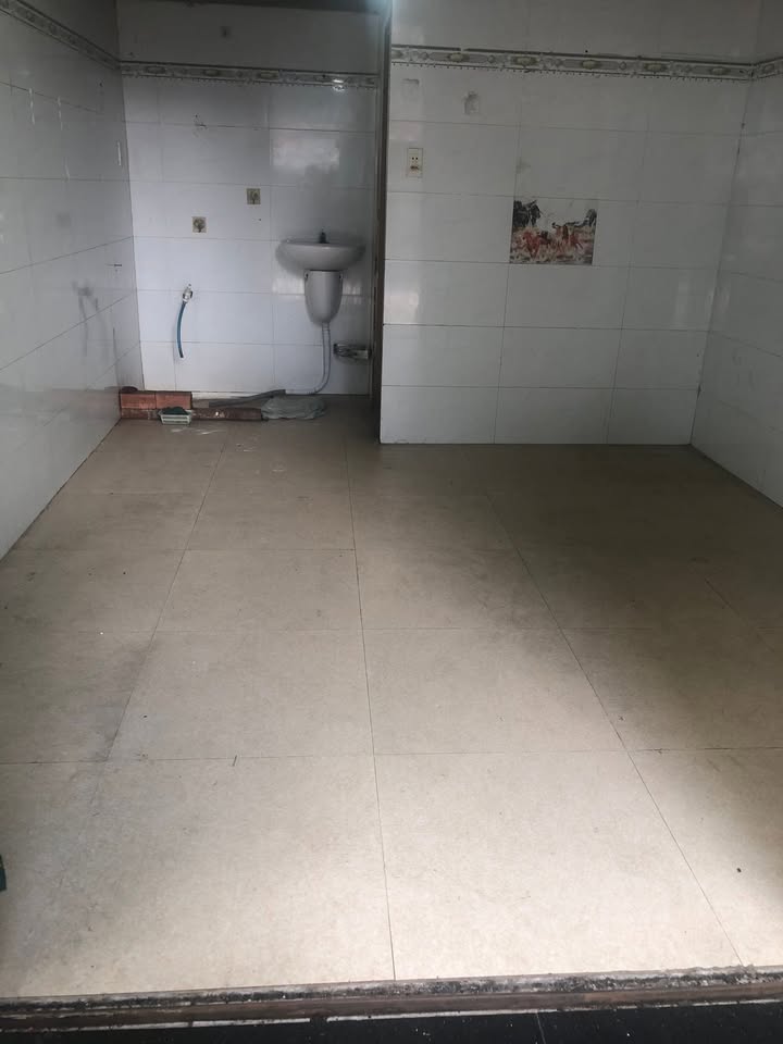 Nhà mặt tiền cho thuê tại khu Họ Lê, phường Phú Thạnh, quận Tân Phú - Giá 6 triệu/tháng