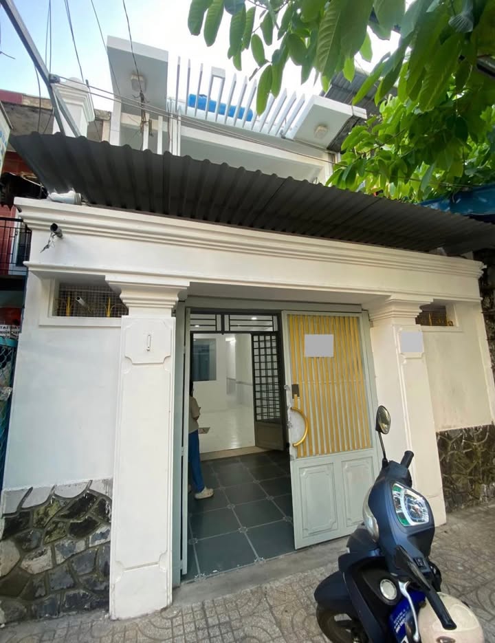 Nhà nguyên căn cho thuê mặt tiền kinh doanh Họ Lê, Tân Phú - 81m² chỉ 12 triệu
