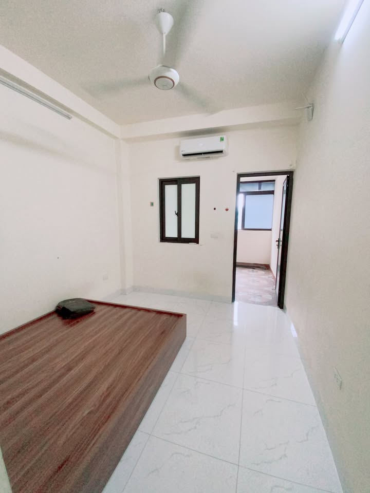 Phòng cho thuê tại Khu đấu giá Yên Xá, 35m² giá 4.1 triệu - Tiện nghi đầy đủ