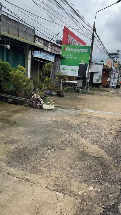 Nhà Mặt Tiền Quốc Lộ 1A, 160m² Giá 4.1 Tỷ - Kinh Doanh Tốt!