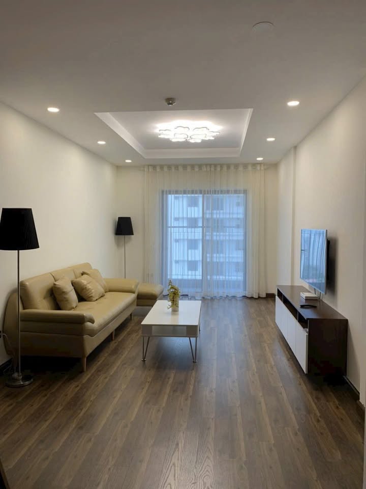 Căn hộ Goldmark City Bắc Từ Liêm 94m² giá 18 triệu - Thiết kế thông thoáng, đầy đủ nội thất!