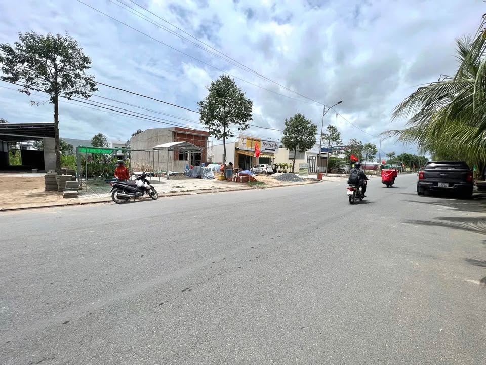 Đất nền mặt tiền Trần Hoàng Na, Cái Răng, 120m² giá 6.3 tỷ - Đầu tư sinh lời nhanh!